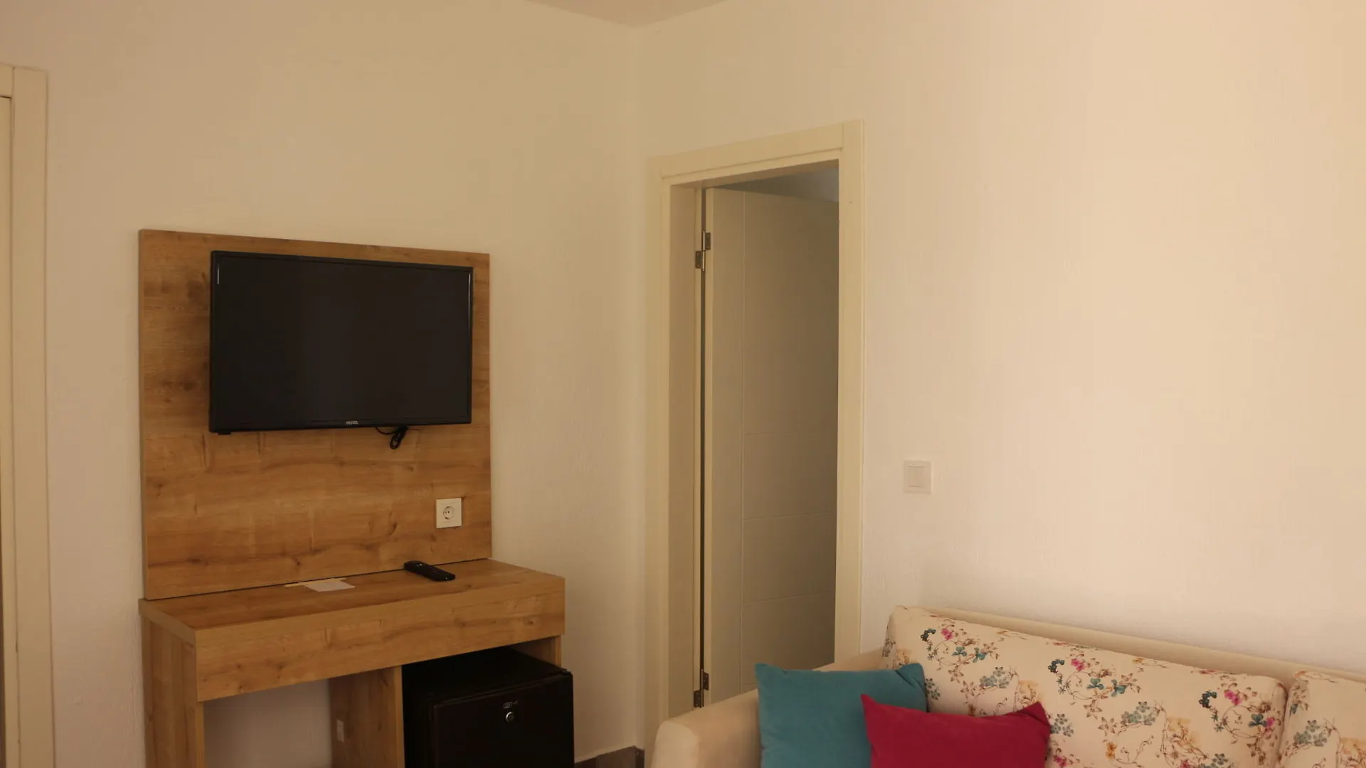 Kefi Beach And Suites Ortakent 4*,  Turkey